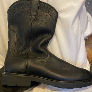 Ariat work boots WIDE FIT